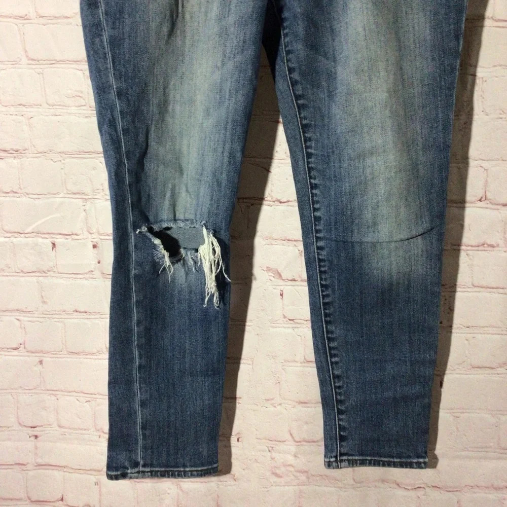 Kut From the Kloth Catherine Slim Boyfriend Distressed Jeans - Size 4 Petite - Picture 3 of 12